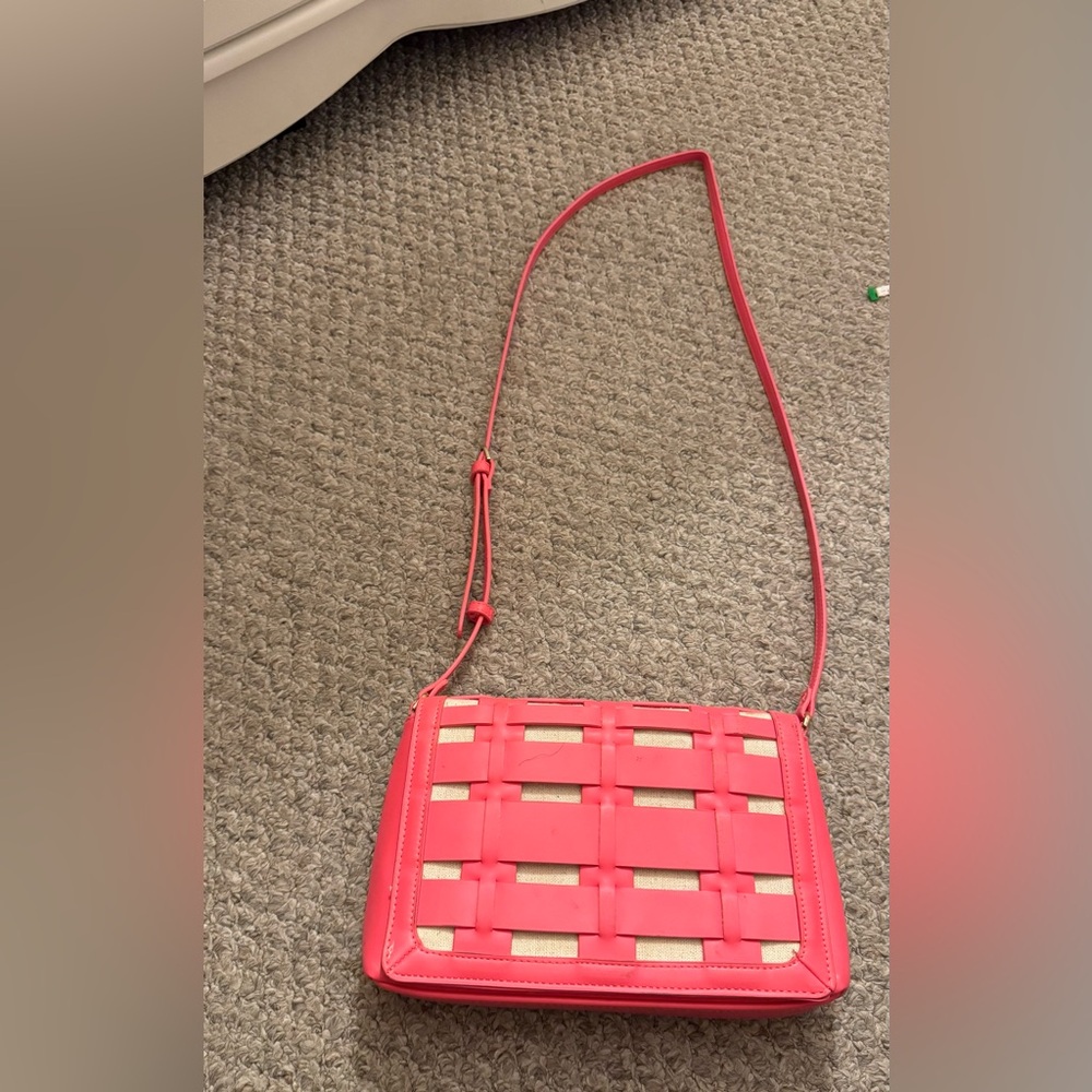 Stylish Pink Woven Crossbody Bag